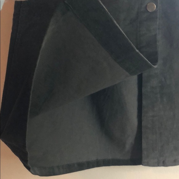 Farrow corduroy skirt in dark olive - Picture 5 of 8